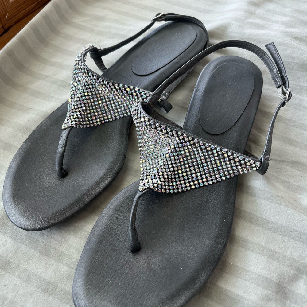 Elegant Black Rhinestone Sandals - Picture 3 of 4